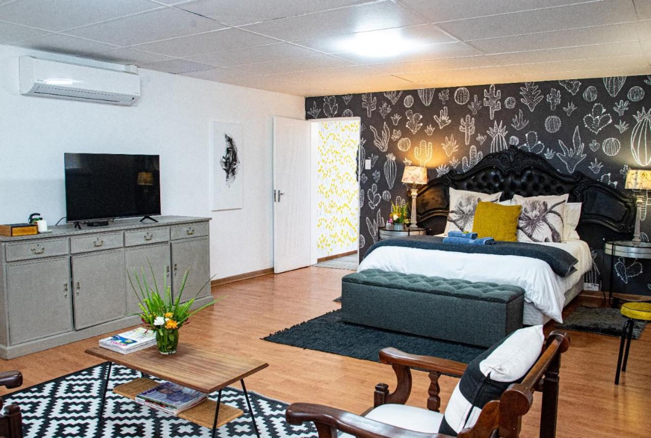 Sixty Three Hotel Bloemfontein Ngoại thất bức ảnh